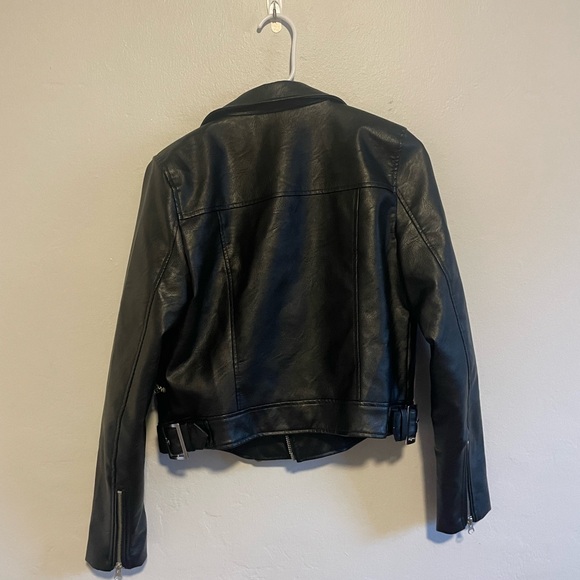 LOVE TREE Black Leather Jacket with Zippers & Buckles - Picture 5 of 7